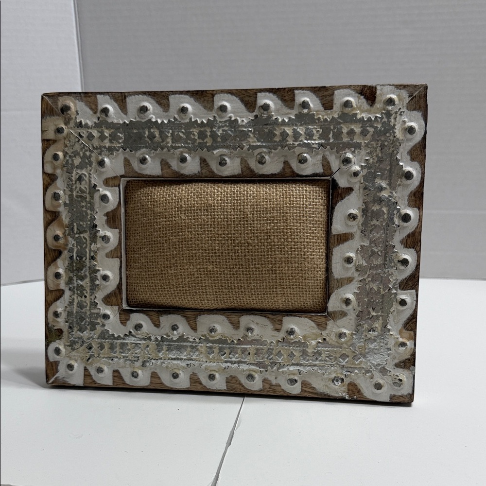 Rustic Wood and Metal Accent Frame in White and Silver with Burlap Pin Mat